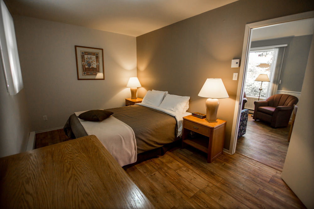 Chalets Condos Sur Le Fjord LʼAnse-Saint-Jean Kültér fotó